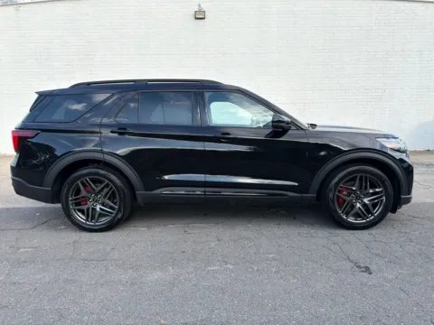 Black 2025 Ford Explorer ST for sale in Madison, NC