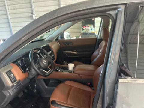 More photos of 2022 Nissan Pathfinder Platinum at Smart Chevrolet, NC