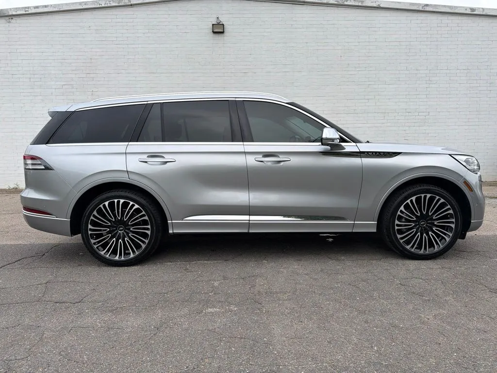 2020 Lincoln Aviator Black Label for sale in Madison, NC