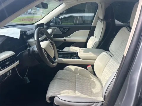 More photos of 2020 Lincoln Aviator Black Label at Smart Chevrolet, NC