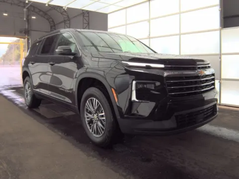 Black 2026 Chevrolet Traverse LT for sale in Madison, NC