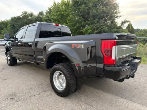 More photos of 2019 Ford F-350SD Limited at Smart Chevrolet, NC