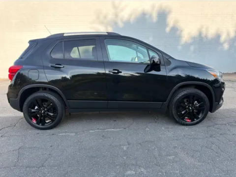 Black 2020 Chevrolet Trax LT for sale in Madison, NC