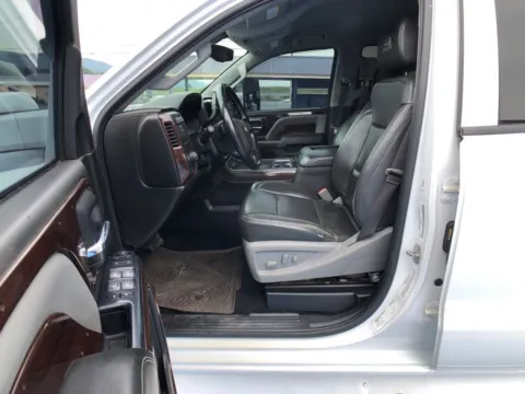 More photos of 2019 Chevrolet Silverado 4500 HD 1LT at Smart Chevrolet, NC