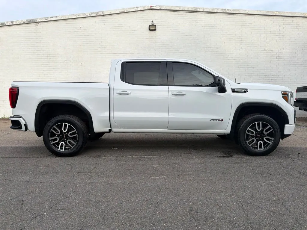 White 2021 GMC Sierra 1500 AT4 for sale in Madison, NC