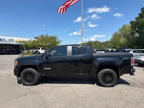 More photos of 2022 GMC Canyon Elevation at Smart Chevrolet, NC