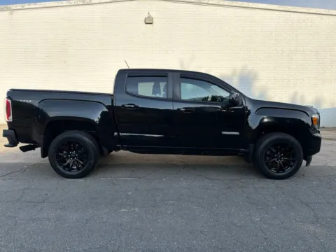Black 2022 GMC Canyon Elevation for sale in Madison, NC