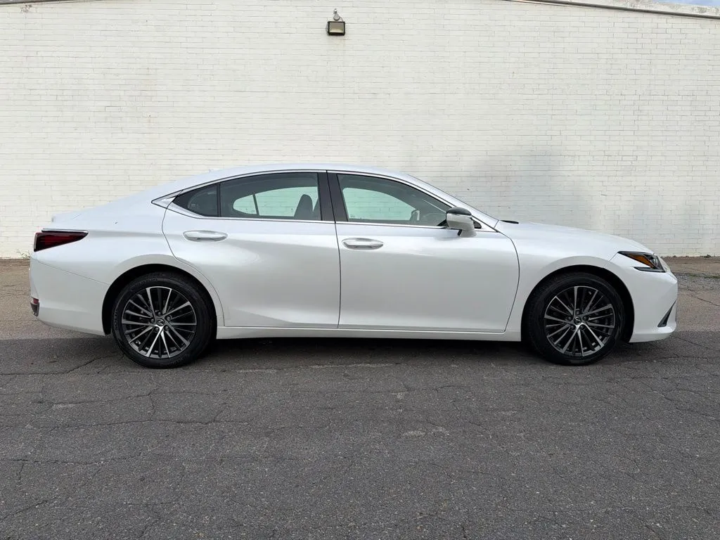 White 2023 Lexus ES 250 for sale in Madison, NC