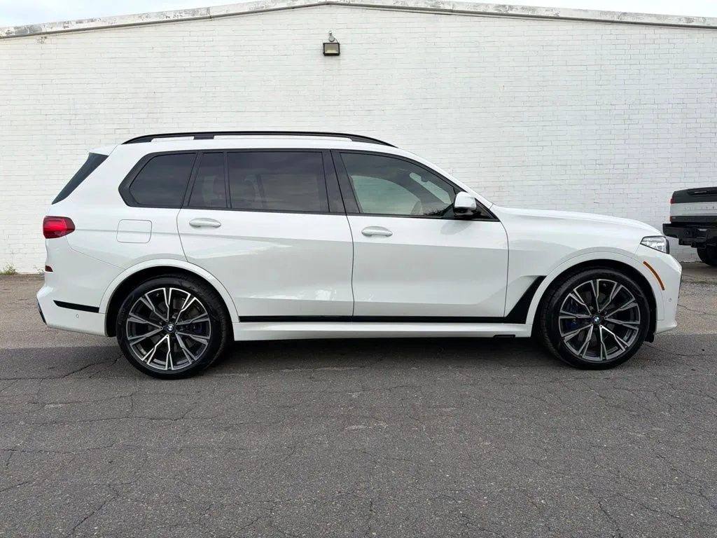 White 2022 BMW X7 M50i for sale in Madison, NC