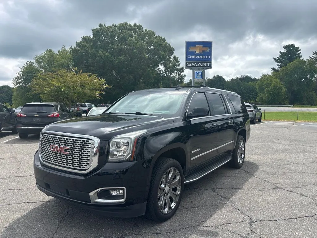 Black 2016 GMC Yukon XL Denali for sale in Madison, NC