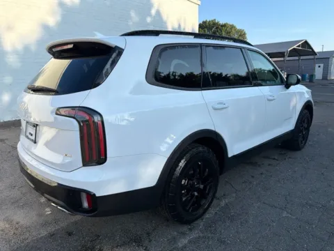 Photos of 2024 Kia Telluride SX-Prestige X-Pro for sale in Madison, NC at Smart Chevrolet