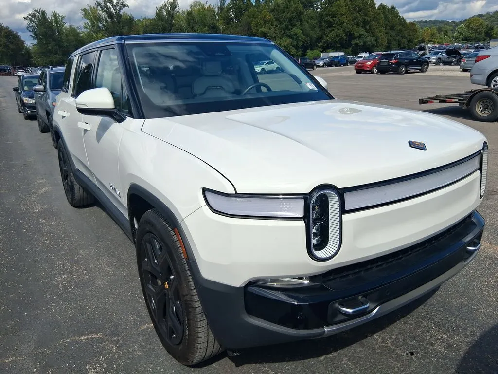 White 2023 Rivian R1S Adventure for sale in Madison, NC