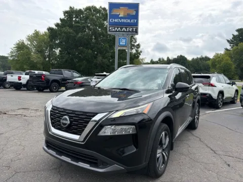 Black 2023 Nissan Rogue SL for sale in Madison, NC