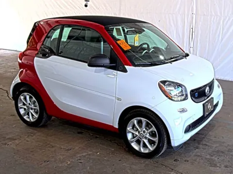 Red 2019 smart Fortwo for sale in Madison, NC