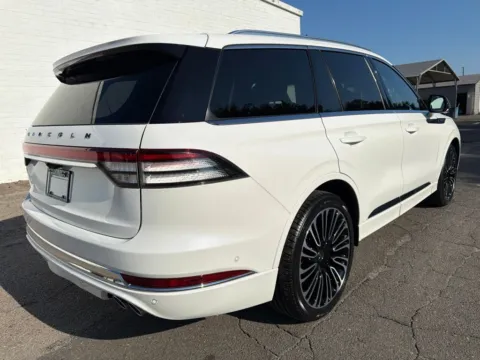 Photos of 2021 Lincoln Aviator Black Label for sale in Madison, NC at Smart Chevrolet