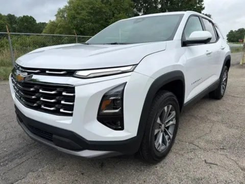 More photos of 2027 Chevrolet Equinox LT at Smart Chevrolet, NC