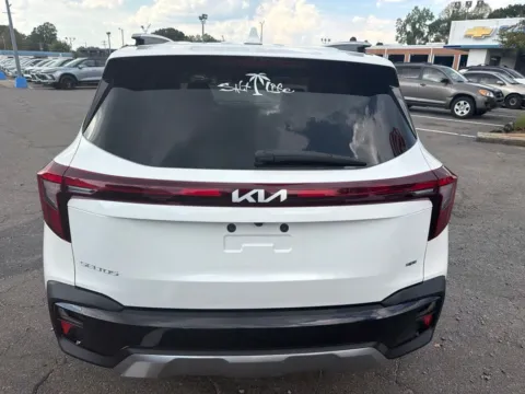 More photos of 2025 Kia Seltos EX at Smart Chevrolet, NC