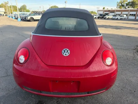 More photos of 2008 Volkswagen Beetle SE at Smart Chevrolet, NC