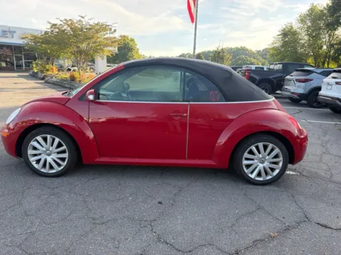 More photos of 2008 Volkswagen Beetle SE at Smart Chevrolet, NC