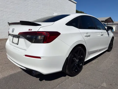Photos of 2022 Honda Civic Si for sale in Madison, NC at Smart Chevrolet