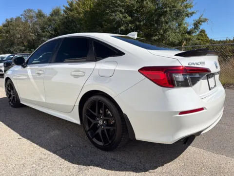 More photos of 2022 Honda Civic Si at Smart Chevrolet, NC