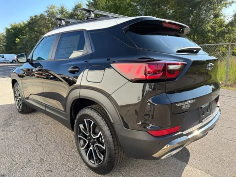 More photos of 2026 Chevrolet TrailBlazer ACTIV at Smart Chevrolet, NC