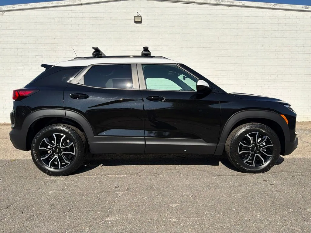 Black 2026 Chevrolet TrailBlazer ACTIV for sale in Madison, NC