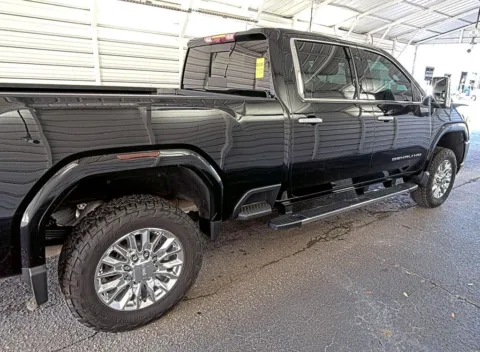 More photos of 2022 GMC Sierra 2500 HD Denali at Smart Chevrolet, NC