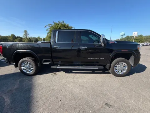 Another view of 2022 GMC Sierra 2500 HD Denali for sale in Madison, NC at Smart Chevrolet