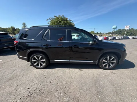 Another view of 2025 Honda Pilot Elite for sale in Madison, NC at Smart Chevrolet