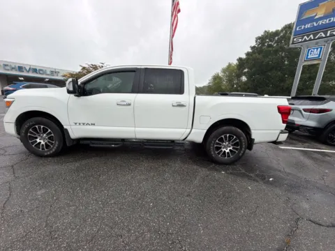 More photos of 2021 Nissan Titan SV at Smart Chevrolet, NC