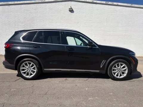 Black 2022 BMW X5 xDrive40i for sale in Madison, NC