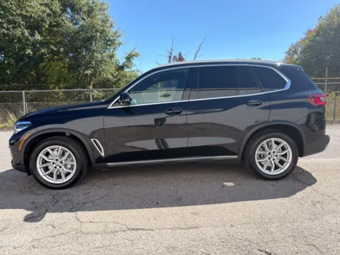 More photos of 2022 BMW X5 xDrive40i at Smart Chevrolet, NC