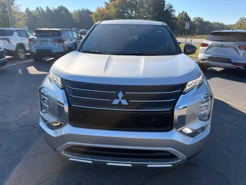 Photos of 2022 Mitsubishi Outlander SE for sale in Madison, NC at Smart Chevrolet