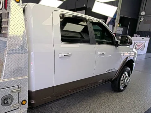 More photos of 2019 Ram 3500 Laramie Longhorn at Smart Chevrolet, NC
