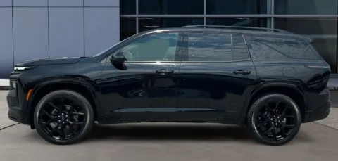 More photos of 2024 Chevrolet Traverse RS at Smart Chevrolet, NC