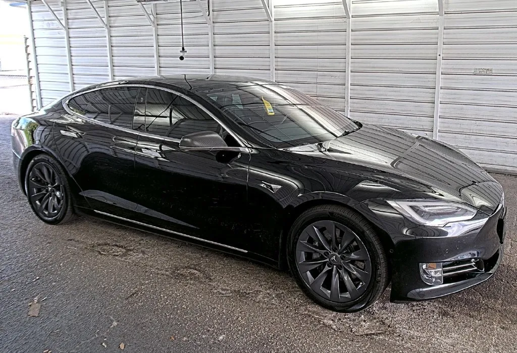 Black 2020 Tesla Model S Long Range for sale in Madison, NC