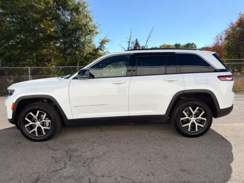 More photos of 2024 Jeep Grand Cherokee Limited at Smart Chevrolet, NC