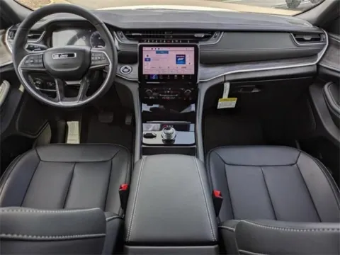 More photos of 2024 Jeep Grand Cherokee Limited at Smart Chevrolet, NC