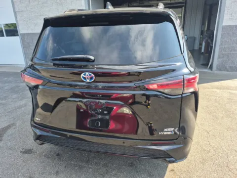 More photos of 2022 Toyota Sienna XSE at Smart Chevrolet, NC
