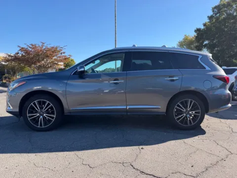 More photos of 2019 INFINITI QX60 LUXE at Smart Chevrolet, NC