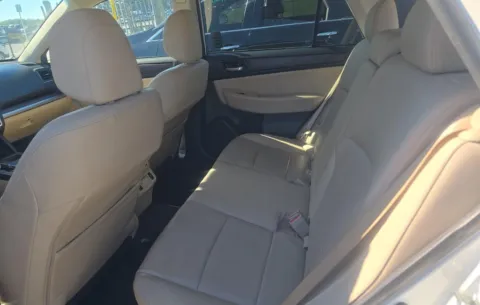 More photos of 2019 Subaru Outback 2.5i at Smart Chevrolet, NC
