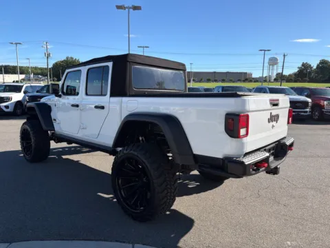 More photos of 2020 Jeep Gladiator Rubicon at Smart Chevrolet, NC