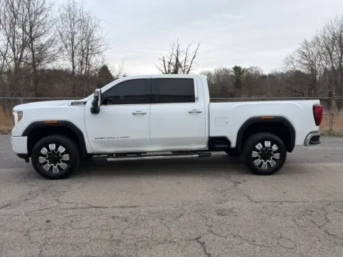 More photos of 2022 GMC Sierra 2500HD Denali at Smart Chevrolet, NC