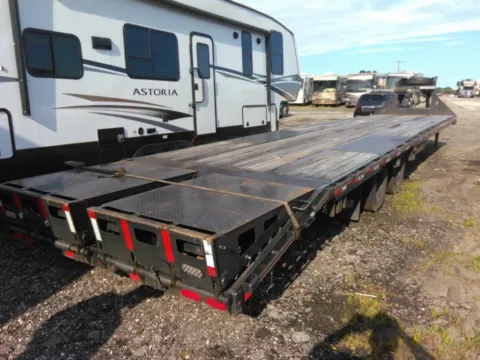 Another view of 2021 Diamond C FMAX 212 for sale in Madison, NC at Smart Chevrolet