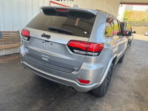 More photos of 2020 Jeep Grand Cherokee Altitude at Smart Chevrolet, NC