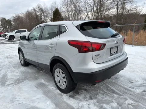 More photos of 2019 Nissan Rogue Sport S at Smart Chevrolet, NC