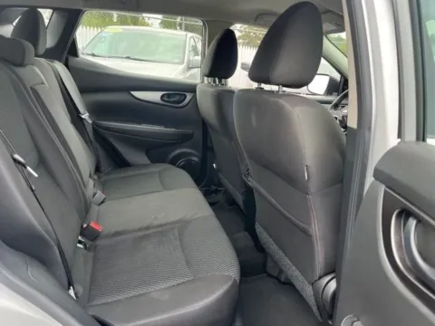 More photos of 2019 Nissan Rogue Sport S at Smart Chevrolet, NC