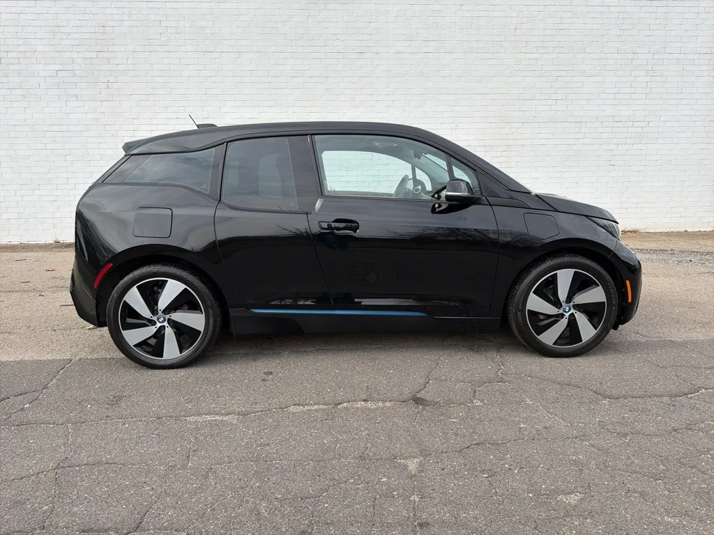 Black 2017 BMW i3 94Ah w/Range Extender for sale in Madison, NC