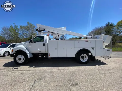 More photos of 2000 Ford F-650SD Bucket Truck at Smart Chevrolet, NC